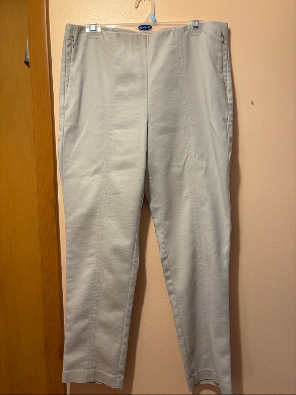 J. Jill Slim Pull-On Pants in Light